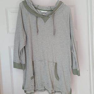 Hooded tunic